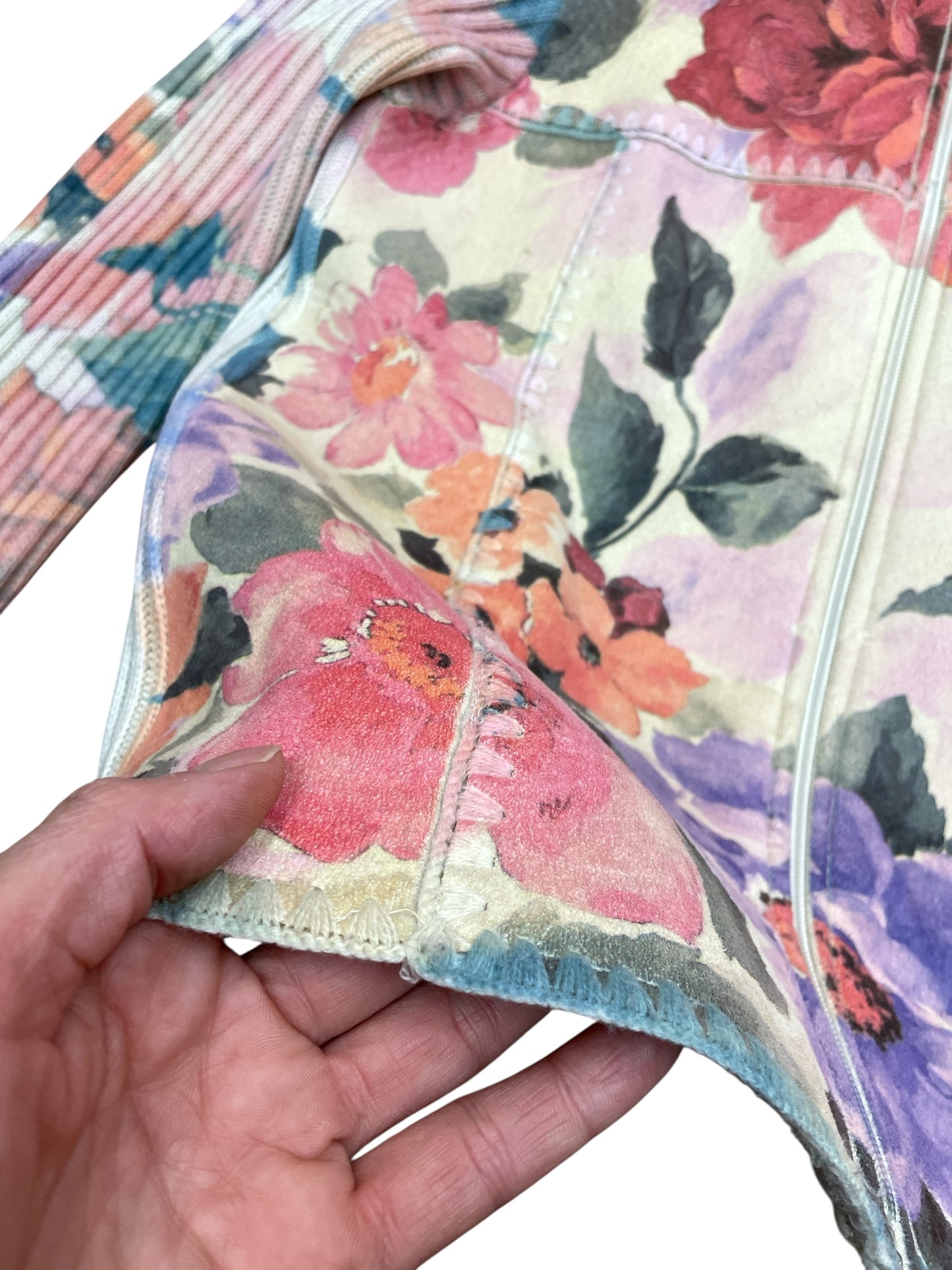 Campera rosas